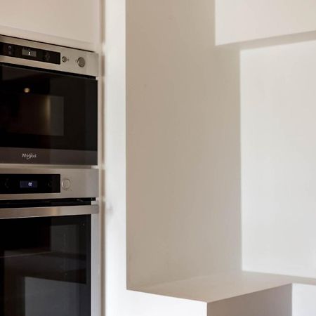 High-End Apartment Overlooking The Quays Ail 里昂 外观 照片