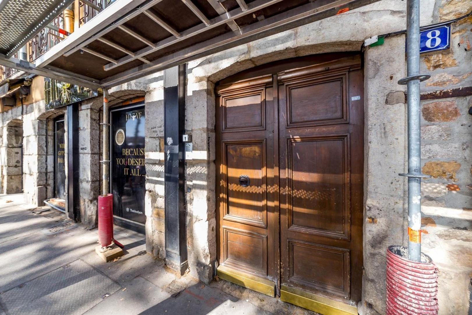 High-End Apartment Overlooking The Quays Ail 里昂 外观 照片